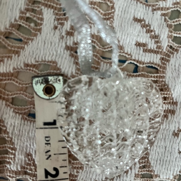 Glass blown Valentine’s Day Heart Ornaments Set of 8 with Silver Ribbon - Picture 7 of 10